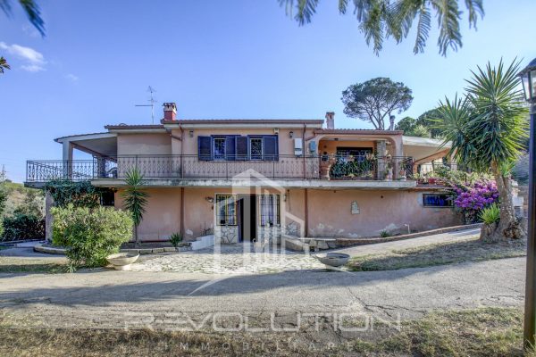 Villa unifamiliare via Quadrelle 55, Monte Migliore, Roma